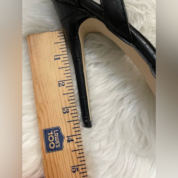 BLACK CUT OUT HEEL METAL TOE COURT SHOE SIZE 10.5 - Picture 8 of 13